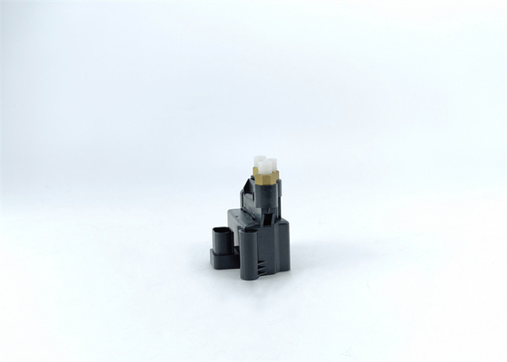 37206886721 ベンツ W251 W213 BMW G21 G38用のエアサスペンションバルブブロック